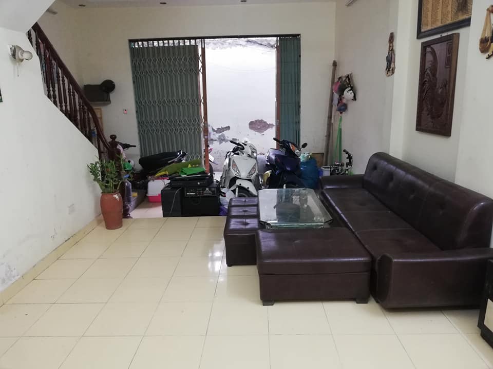 Bán nhà ngõ 1 Bùi Xương Trạch- Lô góc - Ngõ 3 gác tránh- 36m2 chỉ hơn 5đ