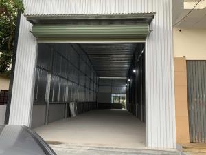 Cho thuê nhà xưởng mặt đường 353 ,diện tích 162 m, mặt tiền 6m, vỉa hè 6x5, sân sau 6x6