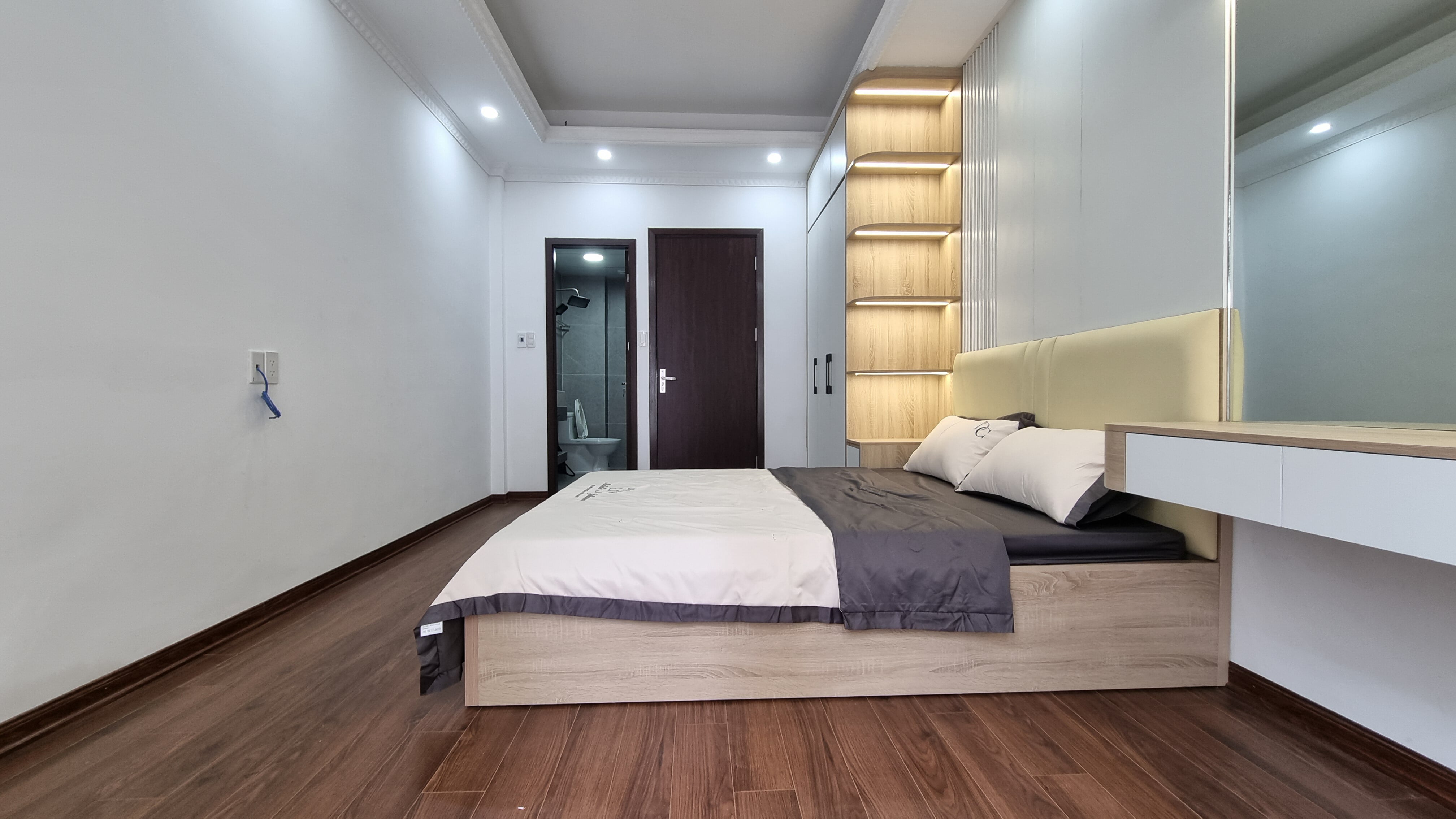 Bán nhà ô góc 45m² – 7 tầng – thang máy – mới đẹp – Thượng Thụy, Tây Hồ