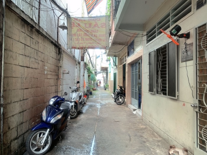 BÁN NHÀ CÁCH MẠNG THÁNG 8– 30M² 4,3 TỶ! KHÁCH GẤP BÁN