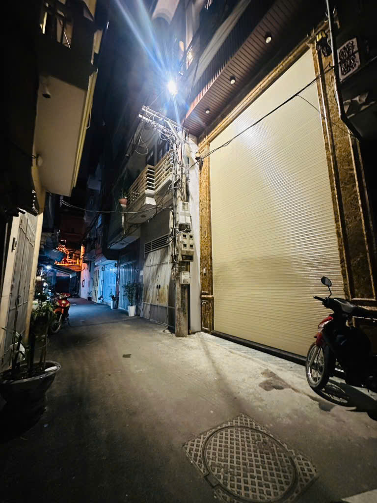 HÀNG HIẾM - NHÀ 6 TẦNG THANG MÁY- SIWWU ĐẸP- ĐỦ CÔNG NĂNG