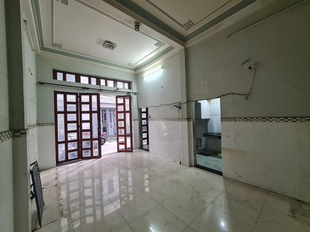 BÁN NHÀ QUẬN 3 - LÊ VĂN SỸ - NGANG 5.5M - 5 TẦNG