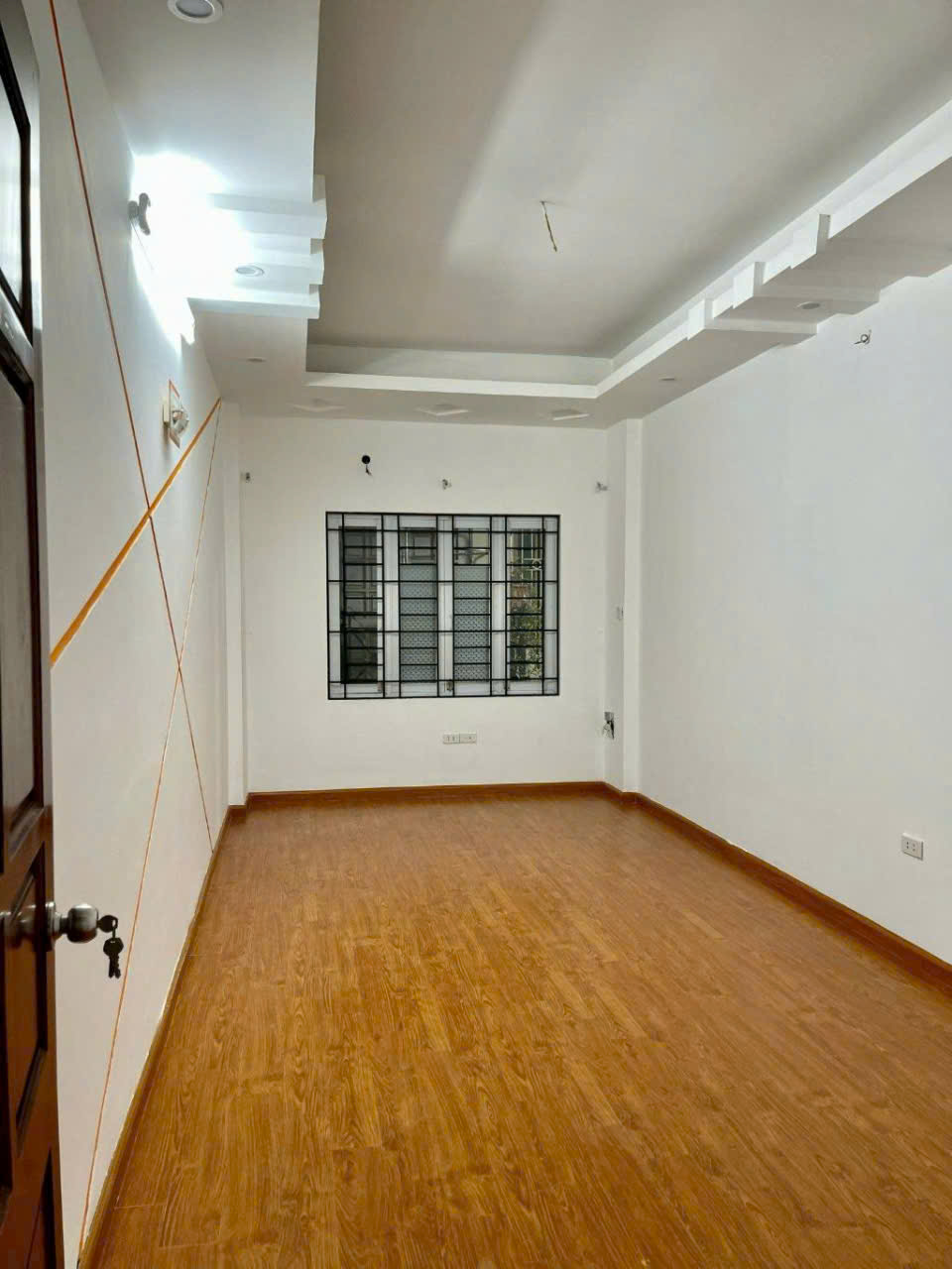 Nhà phố Hoàng Hoa Thám Thụy Khuê giáp danh 3 quận