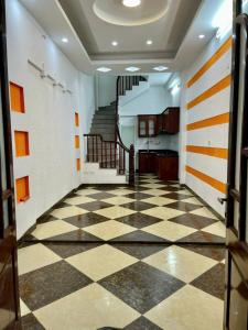 Nhà phố Hoàng Hoa Thám Thụy Khuê giáp danh 3 quận