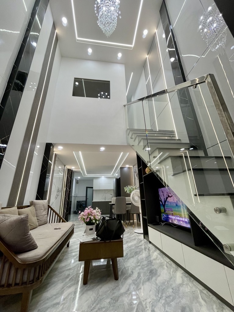 Bán nhà đẹp ở ngay - 5tỷ