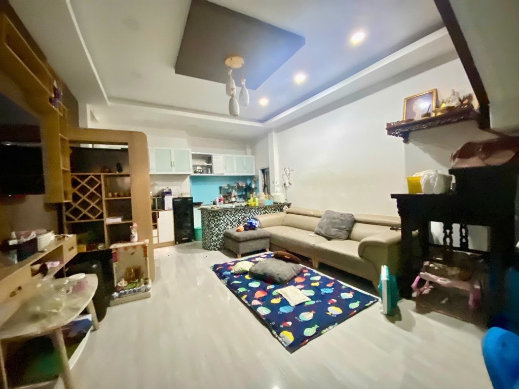Nhà đẹp vào ở ngay - hẻm xe hơi - 6tỷ