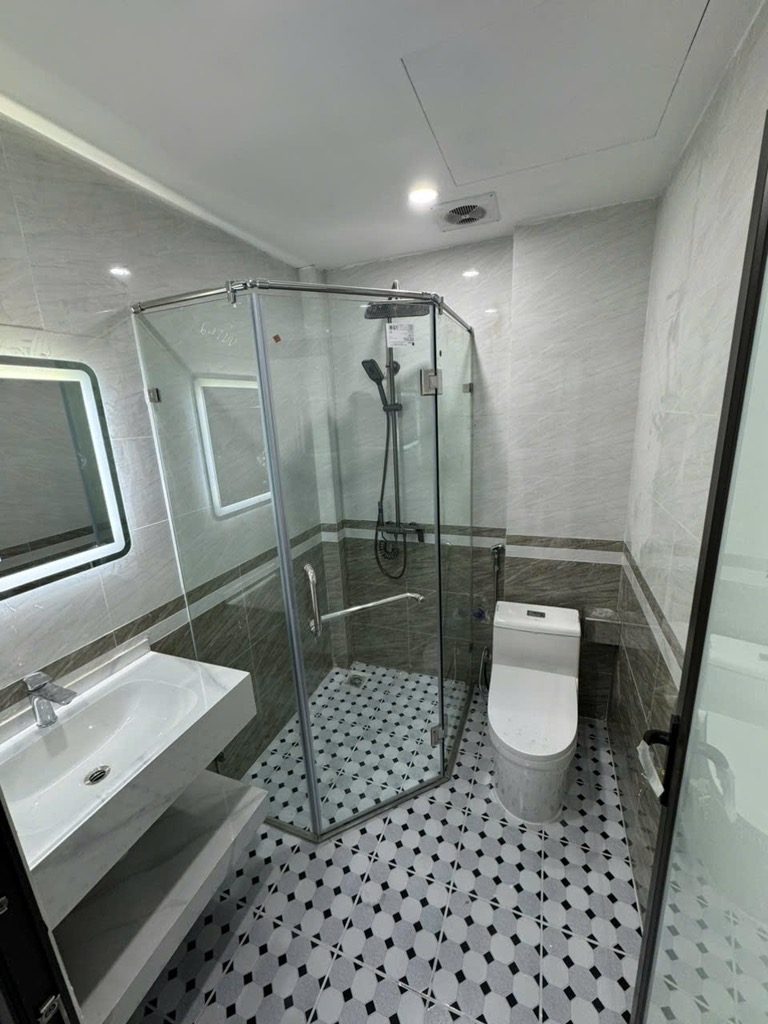 NHÀ ĐẸP TRUNG TÂM KHU VỰC ĐANG PHÁT TRIỂN MẠNH CỦA THANH TRÌ 45M2 HƠN 4TỶ!