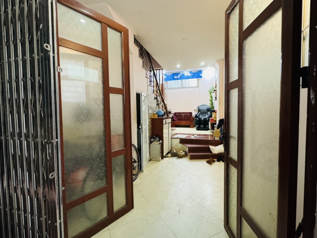 HOÀNG LIỆT - 5TẦNG 4 NGỦ VÀO Ở NGAY - 30M2 CHỈ 3.X TỶ!