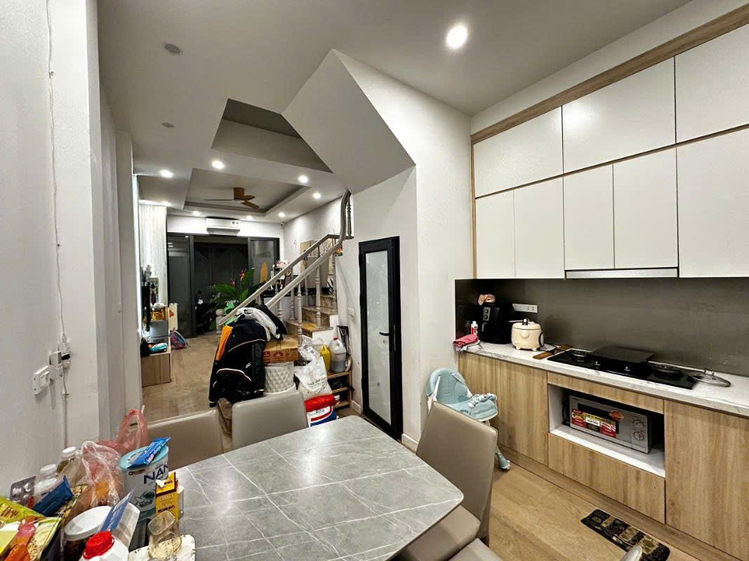 BÁN NHÀ THUỴ KHUÊ - 4 TẦNG 42M2 - NGÕ THÔNG - GẦN HỒ TÂY - 2 THOÁNG 10.5 TỶ