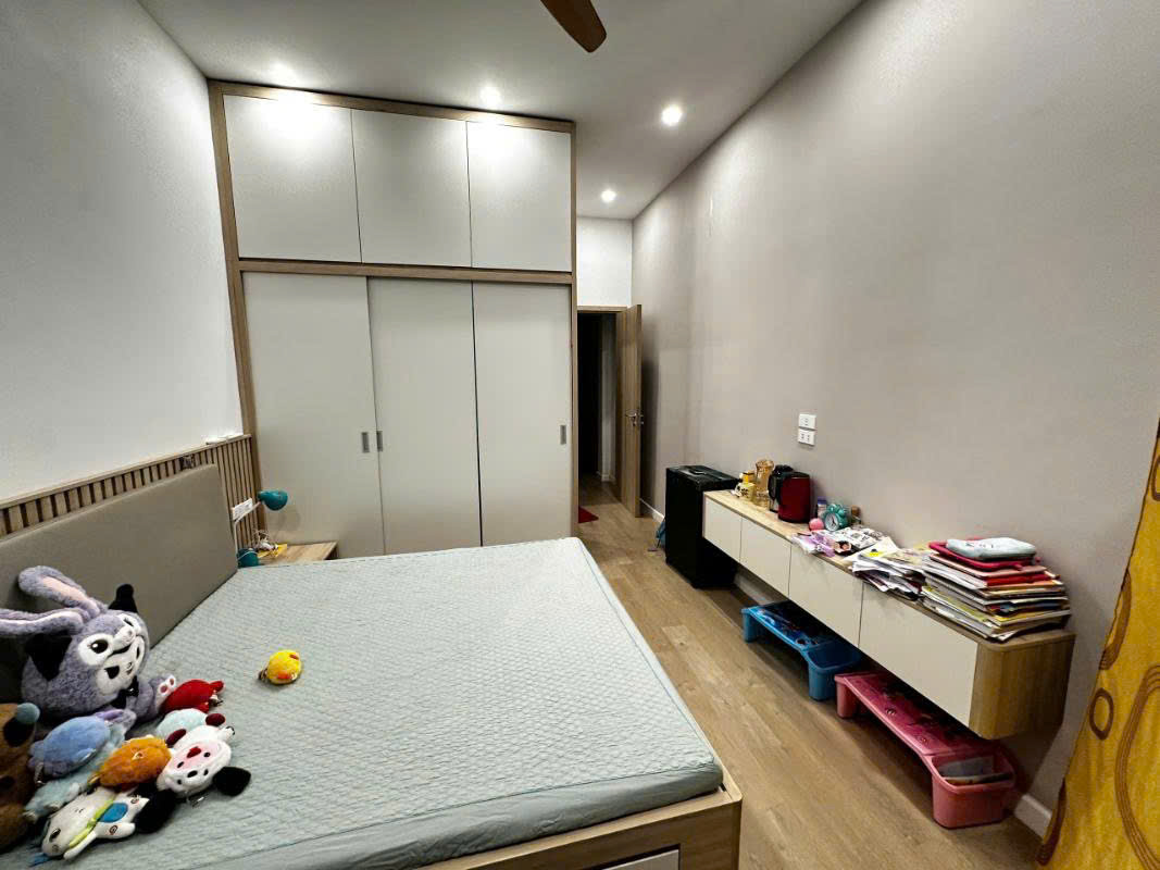BÁN NHÀ THUỴ KHUÊ - 4 TẦNG 42M2 - NGÕ THÔNG - GẦN HỒ TÂY - 2 THOÁNG 10.5 TỶ