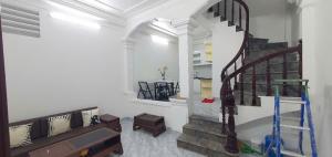 Bán nhà An Dương - 4 tầng - Vị trí đắc địa - Ngõ thông - 6,45 tỷ