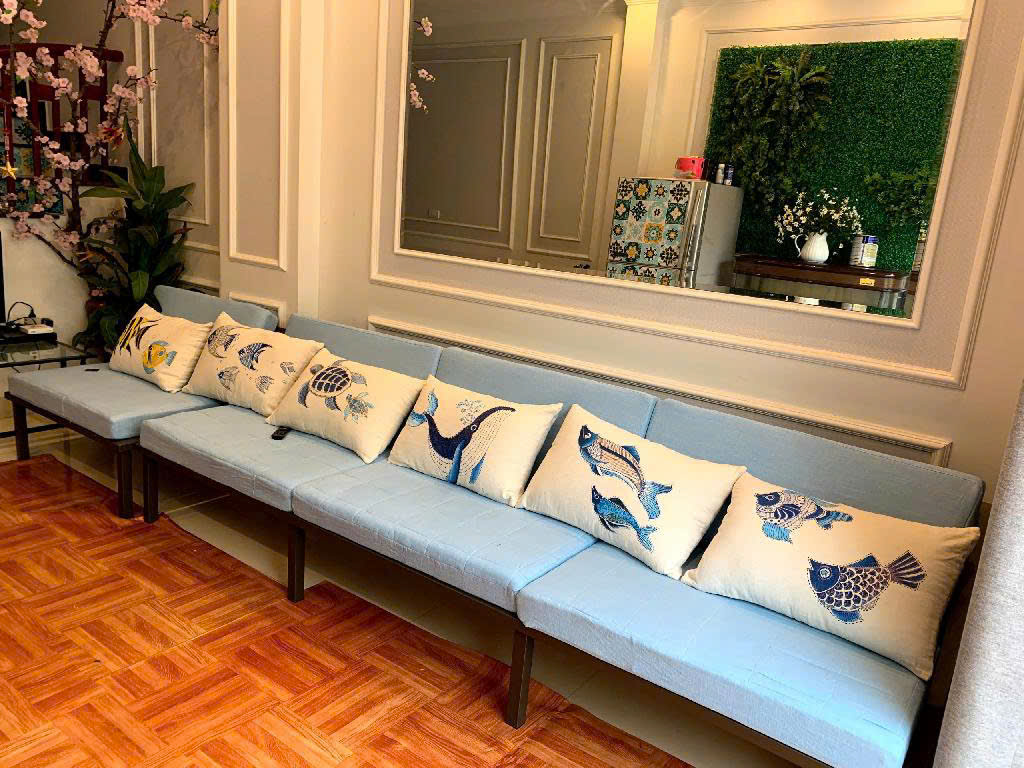 Bán nhà phố Trạm Long Biên Dt 40m 5 Tầng  Giá 7.5 tỷ