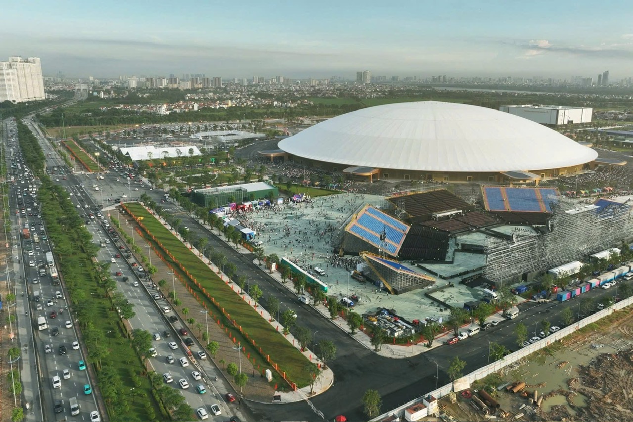 Gần Vin Cổ Loa- Lô đất 3 mặt thoáng- Mặt tiền 8m - Ô tô vào tận đất - Giá chỉ 46.8trđ/m2