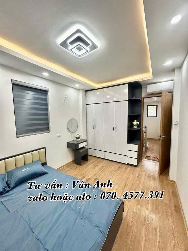 Bá.n Nhà Bạch Mai, 4 Tầng ,28m2 - MT 3m