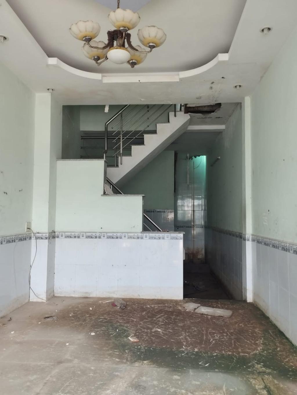 Bán nhà riêng tại Lê Văn Lương 3,6 tỷ, 80m2, 4PN, 4WC, Nhà Bè, HCM