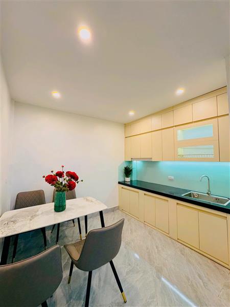 BÁN GẤP ĐẠI TỪ, HOÀNG MAI, NHÀ ĐẸP GẦN PHỐ NỘI THẤT XỊN, 32M2 5 TẦNG 7.9 TỶ