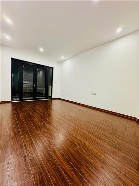 HÀO NAM - MẶT NGÕ Ô TÔ THÔNG NHÀ MỚI 50M2 , 7 TẦNG THANG MÁY -GARA Ô TÔ