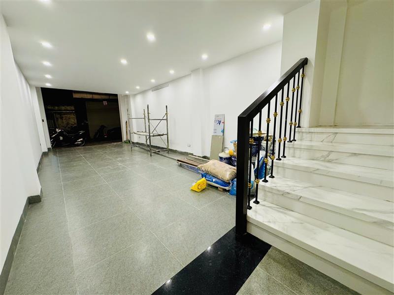 HÀO NAM - MẶT NGÕ Ô TÔ THÔNG NHÀ MỚI 50M2 , 7 TẦNG THANG MÁY -GARA Ô TÔ