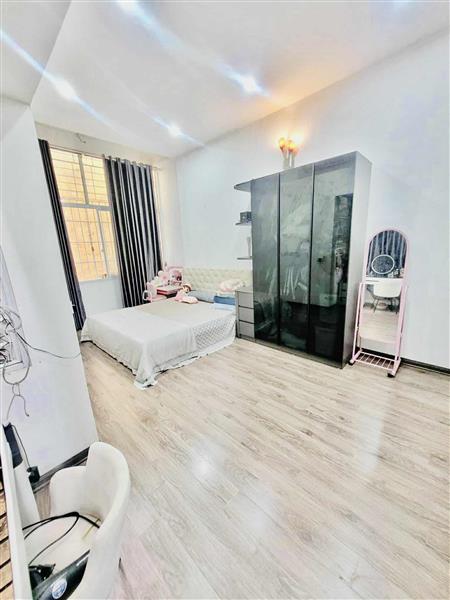 HIẾM KHU VIP ĐỐNG ĐA - 4 TẦNG - 3 NGỦ - LÔ GÓC 2 MẶT THOÁNG - NGÕ THÔNG CÁC NGẢ SANG BV NỘI TIẾT - 20M RA PHỐ YÊN LÃNG GIÁ HƠN 7 TỶ