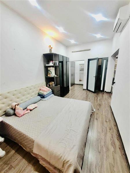 HIẾM KHU VIP ĐỐNG ĐA - 4 TẦNG - 3 NGỦ - LÔ GÓC 2 MẶT THOÁNG - NGÕ THÔNG CÁC NGẢ SANG BV NỘI TIẾT - 20M RA PHỐ YÊN LÃNG GIÁ HƠN 7 TỶ