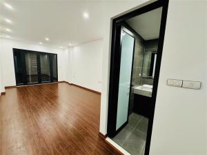 HIẾM KHU VIP ĐỐNG ĐA - 4 TẦNG - 3 NGỦ - LÔ GÓC 2 MẶT THOÁNG - NGÕ THÔNG CÁC NGẢ SANG BV NỘI TIẾT - 20M RA PHỐ YÊN LÃNG GIÁ HƠN 7 TỶ
