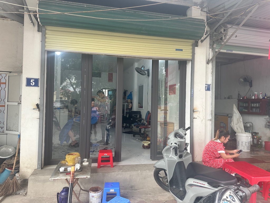 SIÊU HIẾM NHÀ DƯƠNG ĐÌNH, GIA LÂM. 5 TẦNG- NHÀ MỚI TINH- MẶT TIỀN 4M- NHỈNH 5 TỶ.