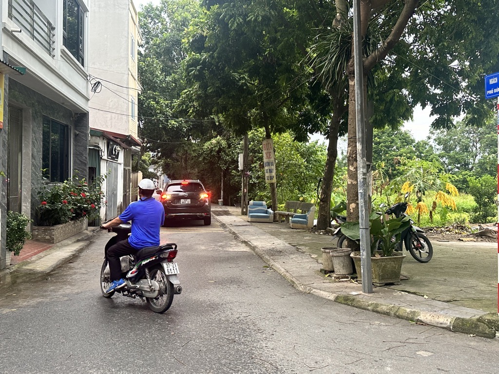 Bán đất KIM SƠN, 70m, nở hậu nhẹ, ô tô vào chỉ 3,2 tỷ. full thổ cư.