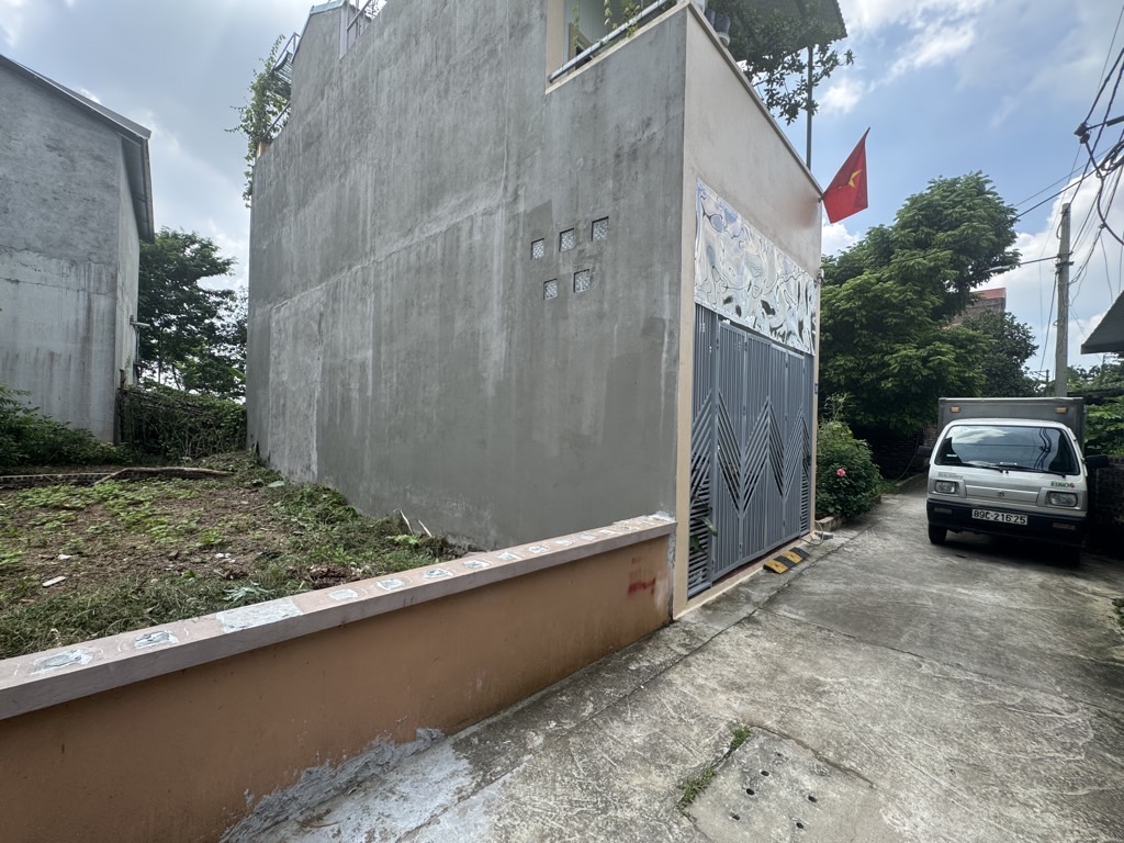 Bán Đất Đề Trụ, Gia Lâm 170m, Chỉ 6,5  tỷ. Ô tô tải qua, trục chính đường liên thôn.