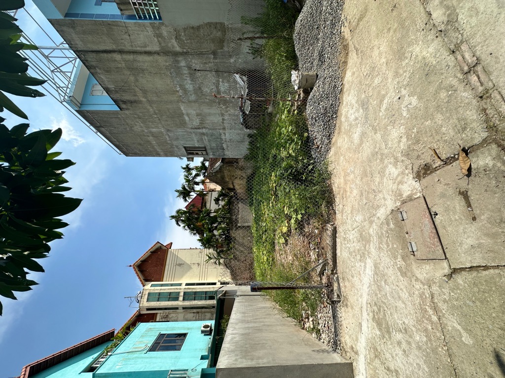 Bán nhà BÁT KHỐI 45m, 4 tầng, 1 tum. chỉ nhỉnh 8 tỷ. ô tô, lô góc cực thoáng.