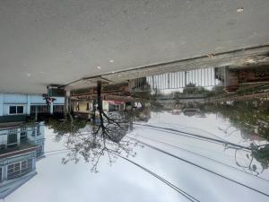 Bán  50m² đất tại CỔ BI, Gia Lâm – giá  5 tỷ. Ô TÔ 7 chỗ Vào đất. một bước ra hồ điều hoà.