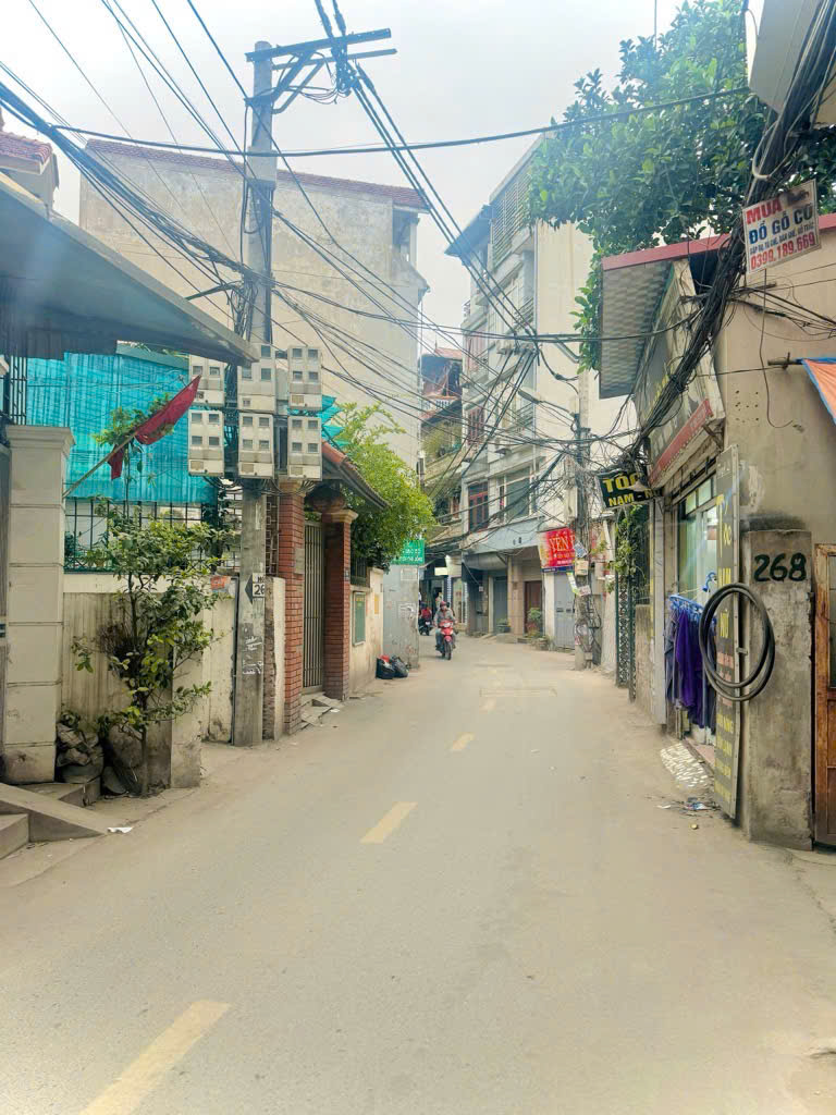 Bán nhà mặt phố Hoàng Mai kinh doanh, oto vào nhà, mặt tiền 6.5m, 5 tầng chính chủ 6.4 tỷ
