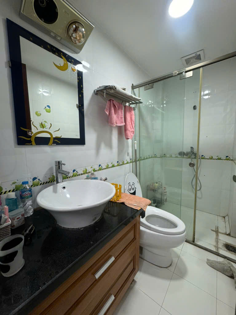 NHÀ ĐẸP MỄ TRÌ NGÕ NÔNG,Ô TÔ GẦN,DÂN XÂY,NỘI THẤT ĐẦY ĐỦ GIÁ 9.2 TỶ