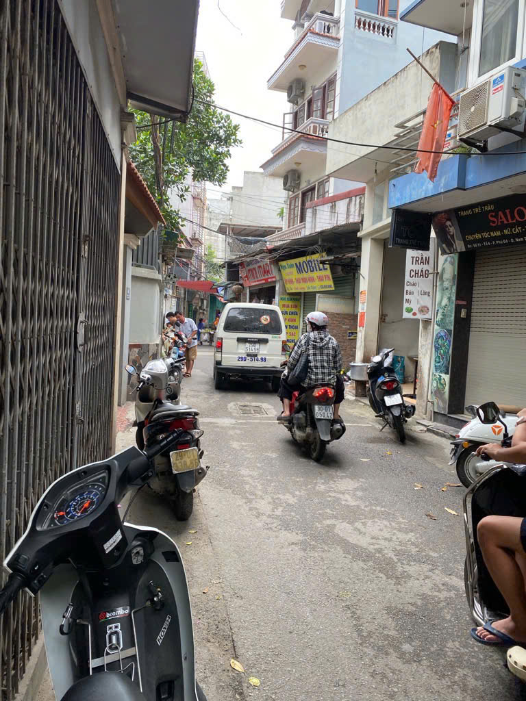 Bán đất Phú Đô,ngõ thông,ô tô đỗ cửa,kinh doanh,sầm uất,giá 18.2 tỷ