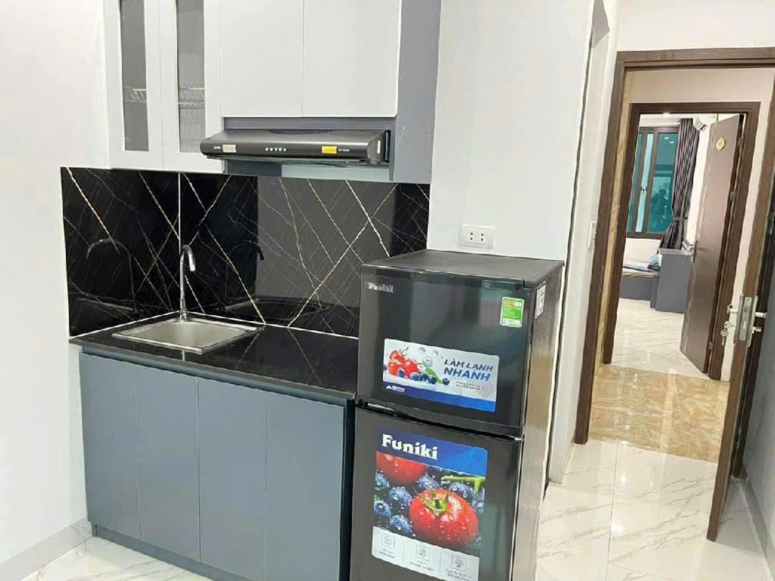 Bán chung cư mini,căn hộ dịch vụ Phú Đô,Nam Từ Liêm ngõ nông,ô tô đỗ cửa giá 15.5 tỷ