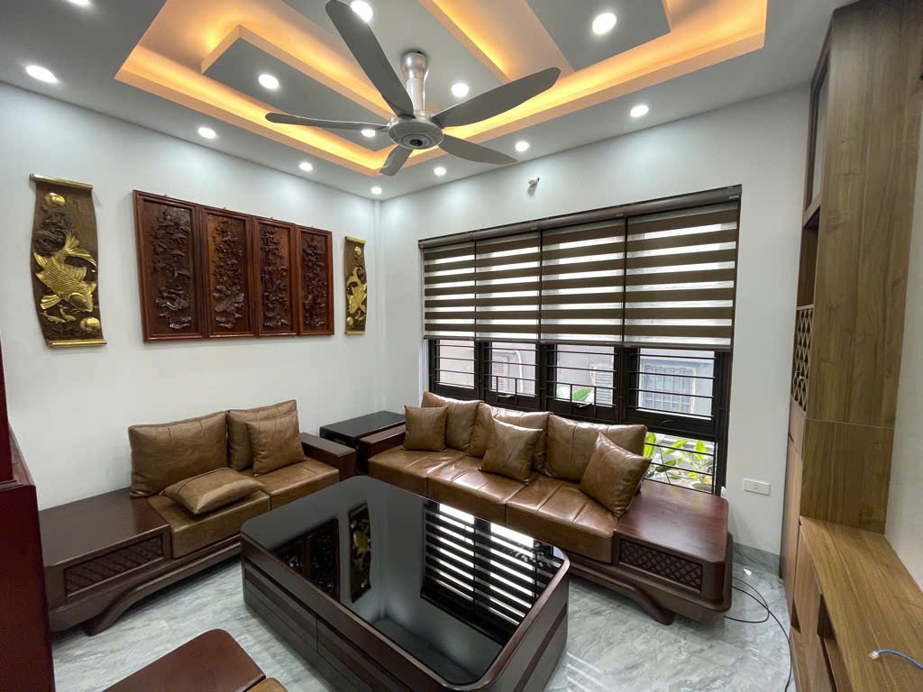 Bán nhà Mễ Trì ngõ thông,ô tô tránh,kinh doanh,dân xây,sổ vuông giá 15.9 tỷ