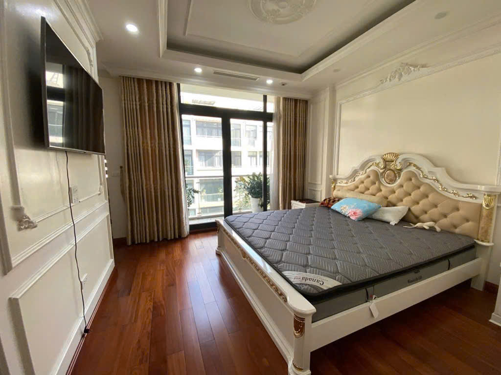 Bán nhà khu vực Mỹ Đình 1 phân lô,ô tô,tránh,vỉa hè,kinh doanh,sầm uất giá 26.5 tỷ
