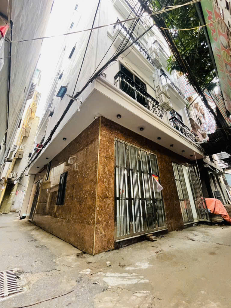 Bán nhà Mễ Trì Thượng Tòa Nhà Căn Hộ Dịch Vụ Ngõ Thông,Lô Góc,Ô Tô Gần Giá 21 tỷ