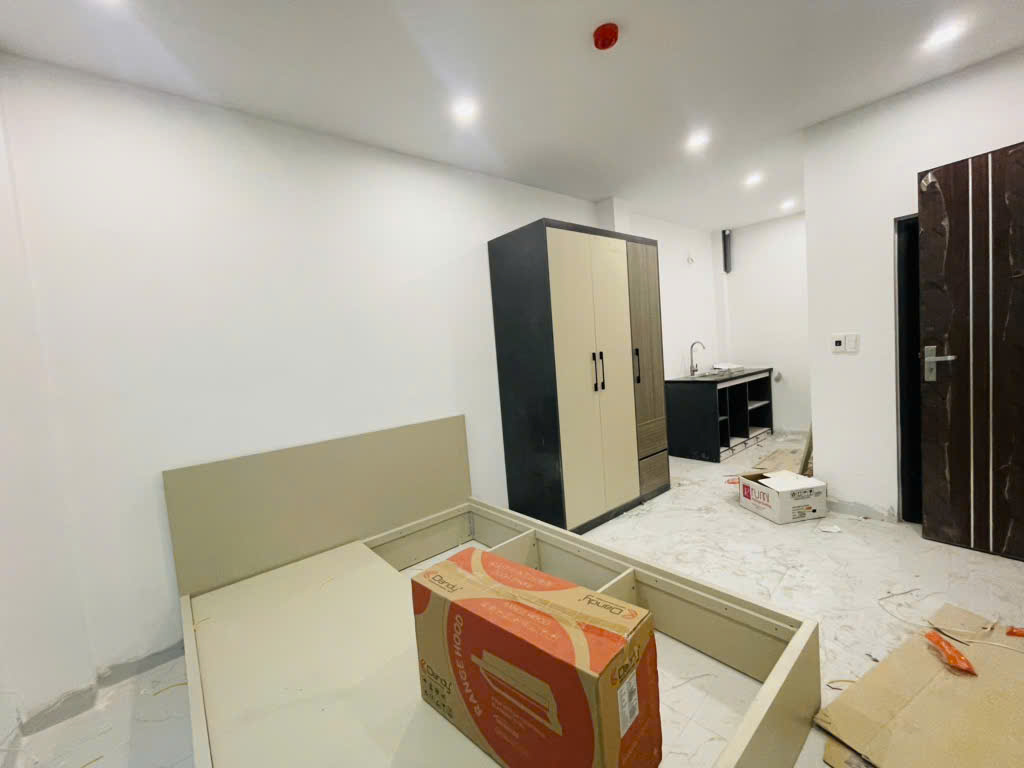 Bán nhà Mễ Trì Thượng Tòa Nhà Căn Hộ Dịch Vụ Ngõ Thông,Lô Góc,Ô Tô Gần Giá 21 tỷ