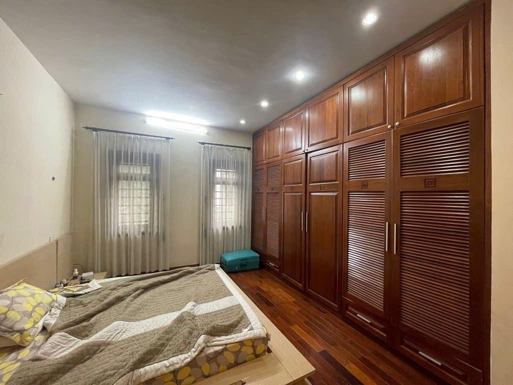 Bán Biệt Thự,Liền Kề Khu Vực Thiên Hiền,Mỹ Đình Phân Lô,Ô Tô,Vỉa Hè,Kinh Doanh Giá 42 Tỷ