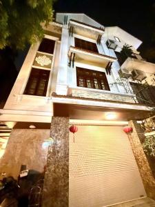 Bán Biệt Thự Khu Đô Thị Mễ Trì Thượng,Phân Lô,Ô Tô Tránh,Vỉa Hè Giá 39.5 Tỷ