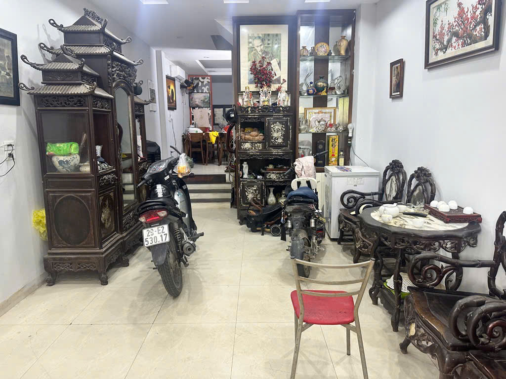 Nhà Ngọc Thuỵ Long Biên 5 tầng, mặt ngõ ô tô tránh, 54m, chỉ hơn 9 tỷ. -.