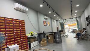 Nhà mặt tiền Phạm Hùng, Quận 8, 114m2, 1 tầng, nhỉnh 16 tỷ, LH: 0365 715 192