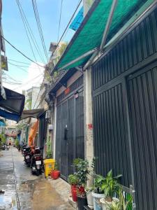 BÁN NHÀ 2 TẦNG - ĐƯỜNG ÂU DƯƠNG LÂN, QUẬN 8 - GIÁ TỐT ĐẦU TƯ HAY Ở NGAY