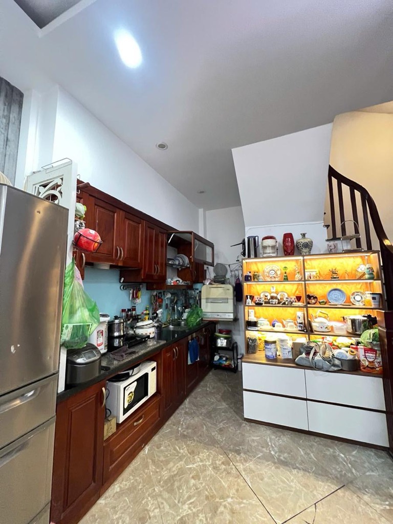 TRỊNH ĐÌNH CỬU - 36M2 - 10M RA PHỐ - NHÀ MỚI ĐẸP - FULL NỘI THẤT - LÔ GÓC THOÁNG SÁNG