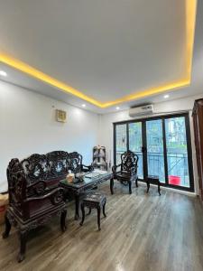 TRỊNH ĐÌNH CỬU - 36M2 - 10M RA PHỐ - NHÀ MỚI ĐẸP - FULL NỘI THẤT - LÔ GÓC THOÁNG SÁNG