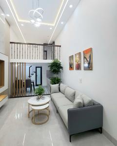 Nhà đẹp hai mặt ngõ Tôn Đức Thắng, 30m2, 6.1 tỷ, nhà xây tâm huyết, thiết kế hiện đại,