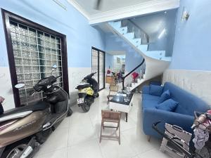 NGUYỄN TRÃI - NGÃ TƯ SỞ - 36M2 - 7.5 TỶ - LÔ GÓC THOÁNG SÁNG - NGÕ THÔNG RỘNG RÃI - GẦN
