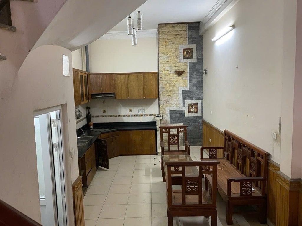 KIM GIANG – 54M² – Ô TÔ TRÁNH – SÁT UBND – VÀI BƯỚC RA ĐƯỜNG ĐÔI THANH LIỆT