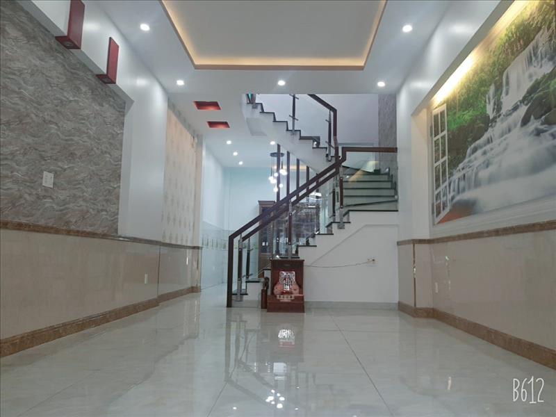 BÁN NHÀ ĐẸP 80m2  P. HBP, Q. THỦ ĐỨC CHỈ 10ty