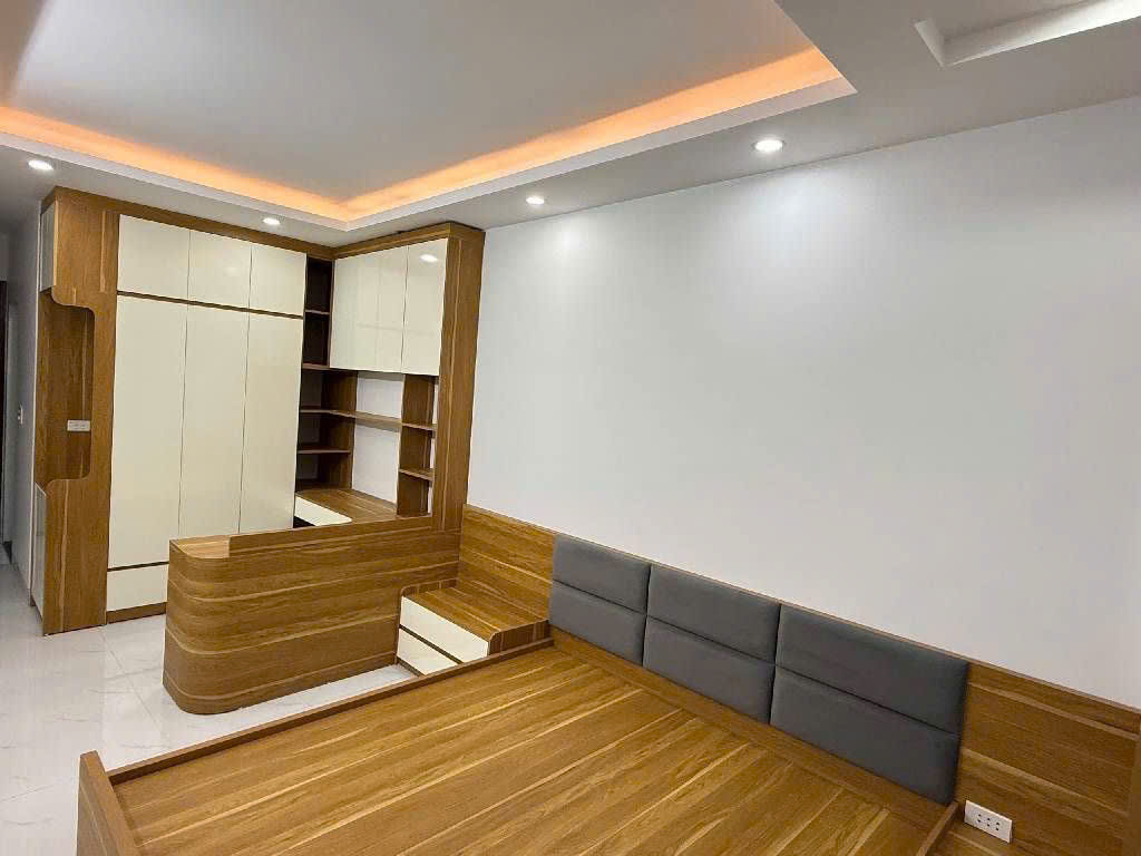 SIÊU PHẨM NHÀ ĐẸP – FULL NỘI THẤT – TRUNG TÂM PHAN ĐÌNH GIÓT – 35M – 5T – 8.05 TỶ (TL)